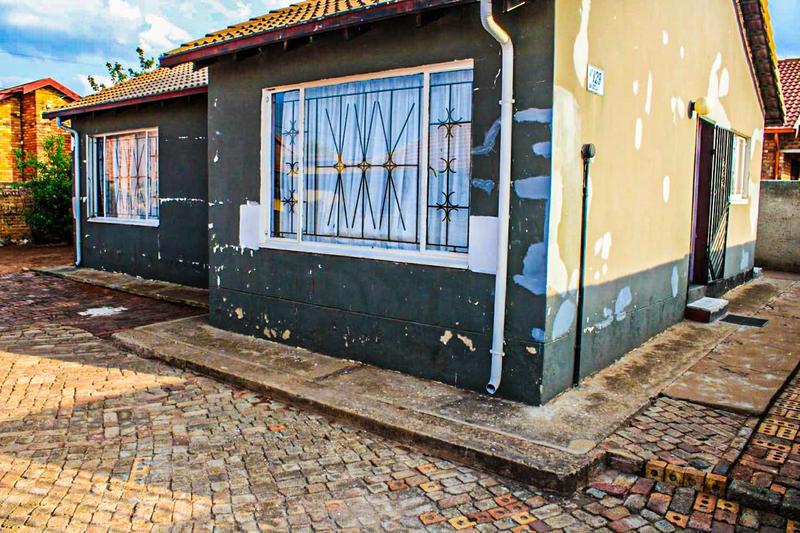 3 Bedroom Property for Sale in Tembisa Gauteng