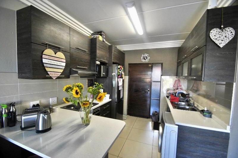 To Let 2 Bedroom Property for Rent in Eveleigh Gauteng