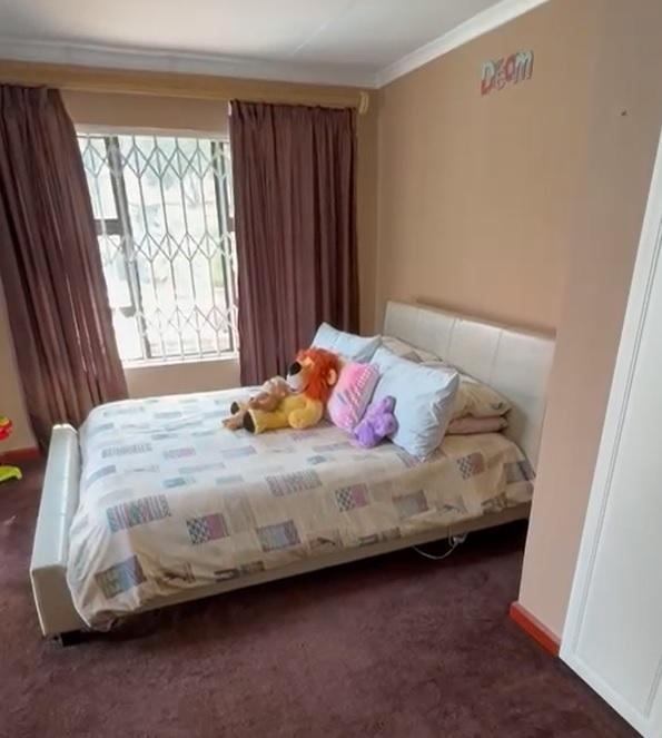 5 Bedroom Property for Sale in Sunward Park Gauteng