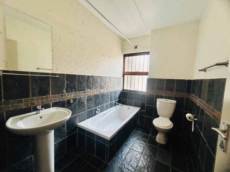 To Let 2 Bedroom Property for Rent in Ferndale Gauteng