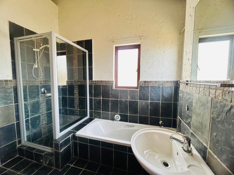 To Let 2 Bedroom Property for Rent in Ferndale Gauteng