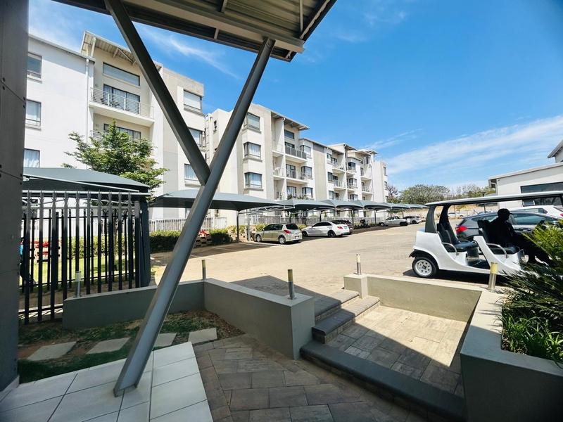 To Let 3 Bedroom Property for Rent in Broadacres Gauteng