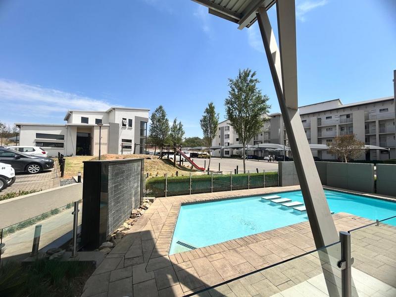 To Let 3 Bedroom Property for Rent in Broadacres Gauteng