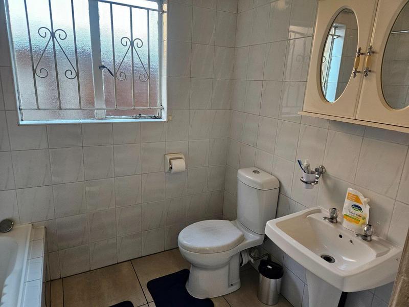 3 Bedroom Property for Sale in Bardene Gauteng