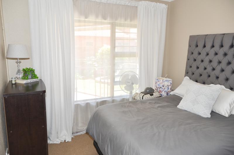 3 Bedroom Property for Sale in Honeydew Gauteng