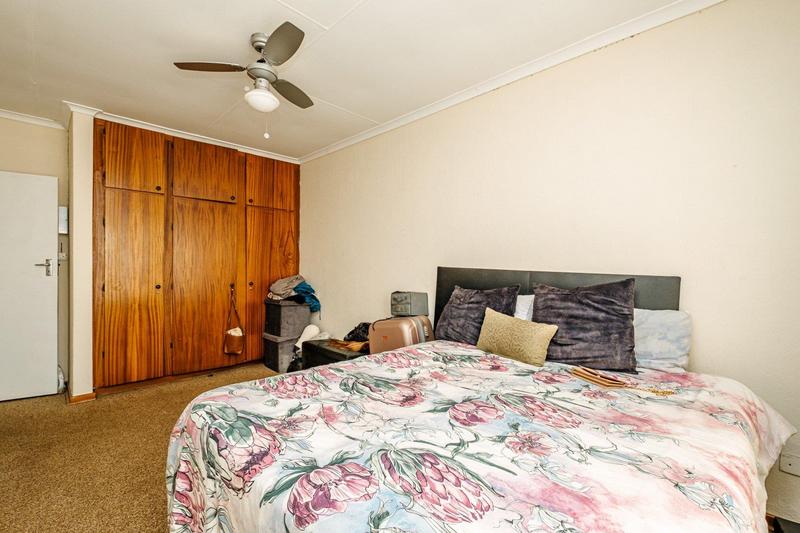 2 Bedroom Property for Sale in Lindhaven Gauteng