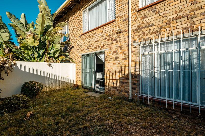 2 Bedroom Property for Sale in Lindhaven Gauteng