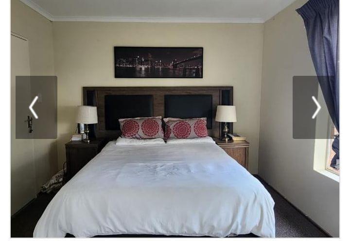 2 Bedroom Property for Sale in Wilro Park Gauteng