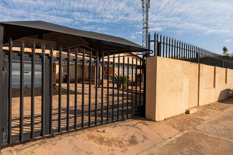 3 Bedroom Property for Sale in Krugersdorp West Gauteng