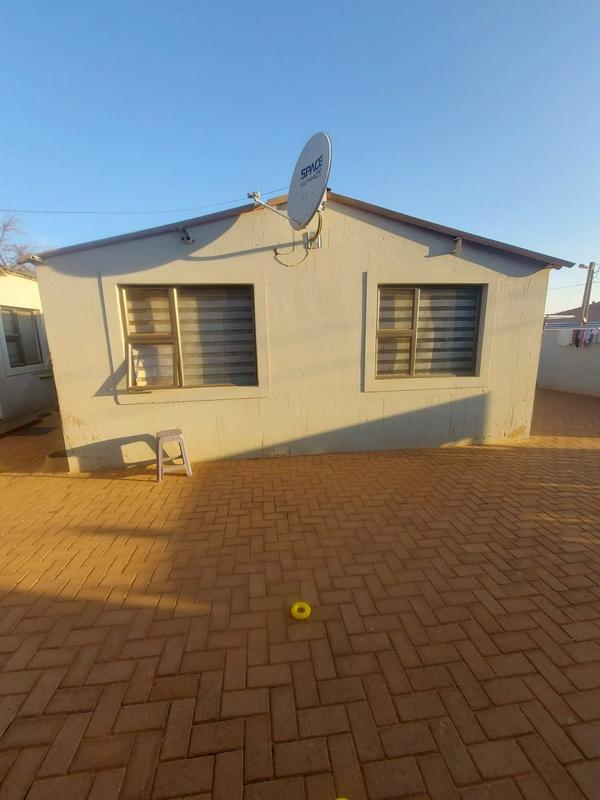 To Let 0 Bedroom Property for Rent in Bram Fischerville Gauteng