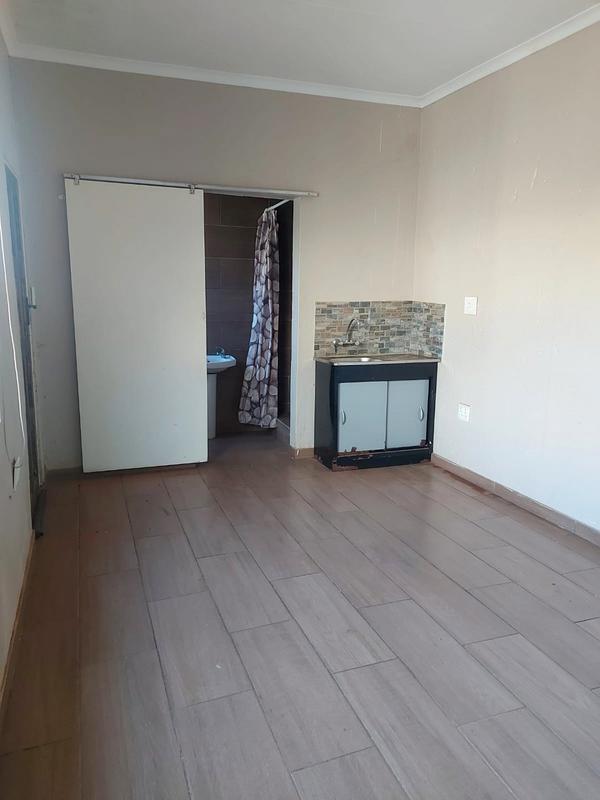 To Let 0 Bedroom Property for Rent in Bram Fischerville Gauteng