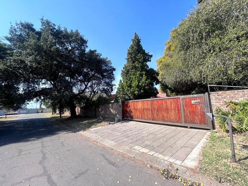 To Let 4 Bedroom Property for Rent in Freeway Park Gauteng