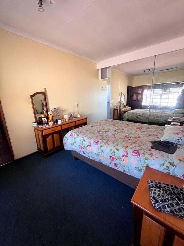 To Let 4 Bedroom Property for Rent in Freeway Park Gauteng