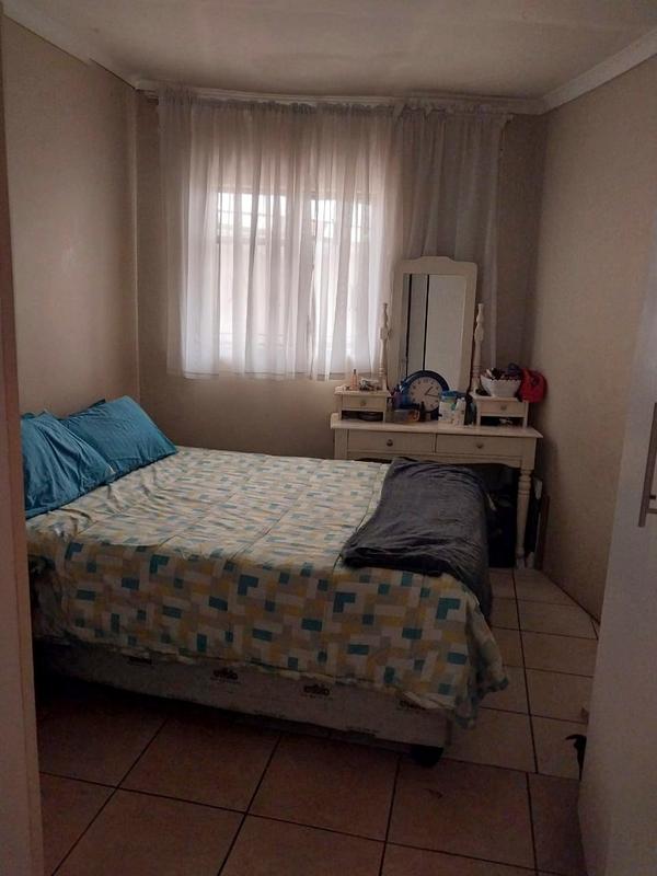 To Let 2 Bedroom Property for Rent in Meadowlands West Gauteng