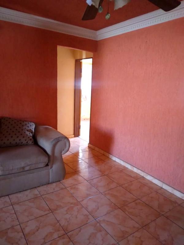 To Let 3 Bedroom Property for Rent in Orlando Gauteng