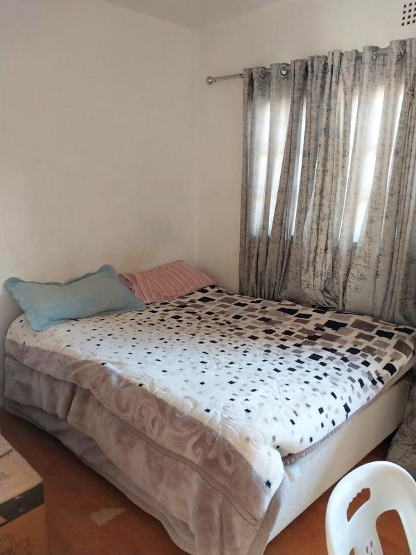 To Let 2 Bedroom Property for Rent in Ormonde Gauteng