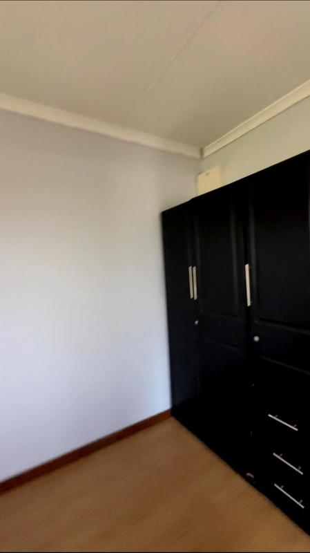 To Let 2 Bedroom Property for Rent in Protea Glen Gauteng