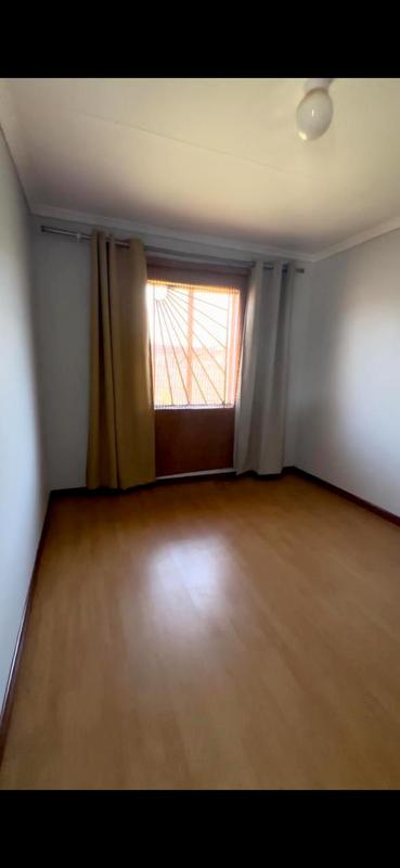 To Let 2 Bedroom Property for Rent in Protea Glen Gauteng