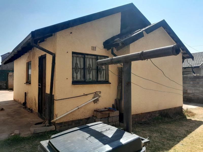 To Let 3 Bedroom Property for Rent in Riverlea Gauteng