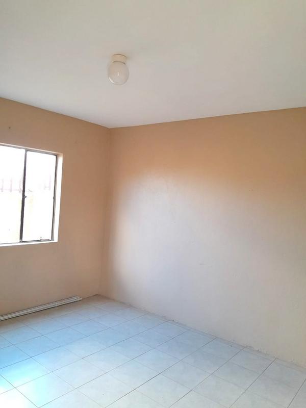 To Let 0 Bedroom Property for Rent in Tshepisong Gauteng