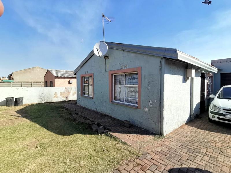 To Let 2 Bedroom Property for Rent in Wattville Gauteng