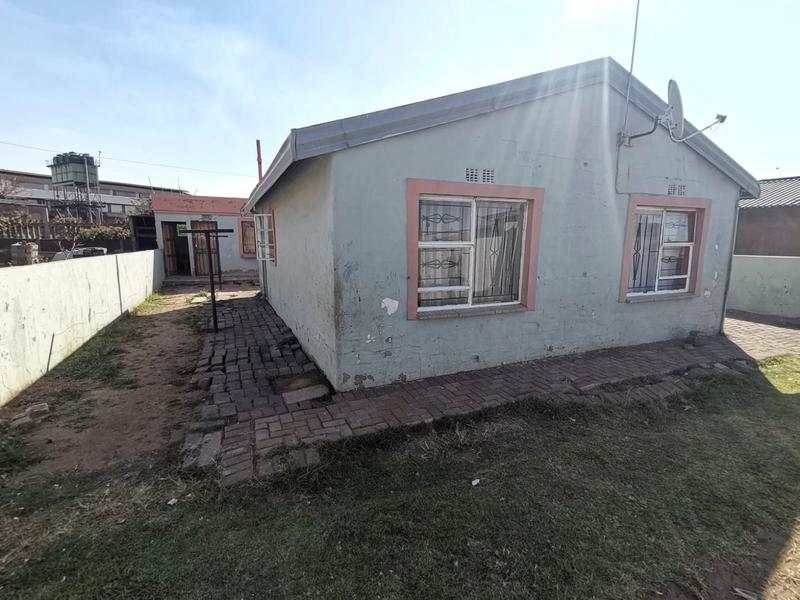 To Let 2 Bedroom Property for Rent in Wattville Gauteng