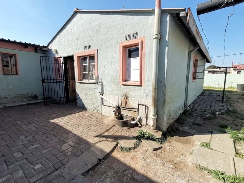 To Let 2 Bedroom Property for Rent in Wattville Gauteng