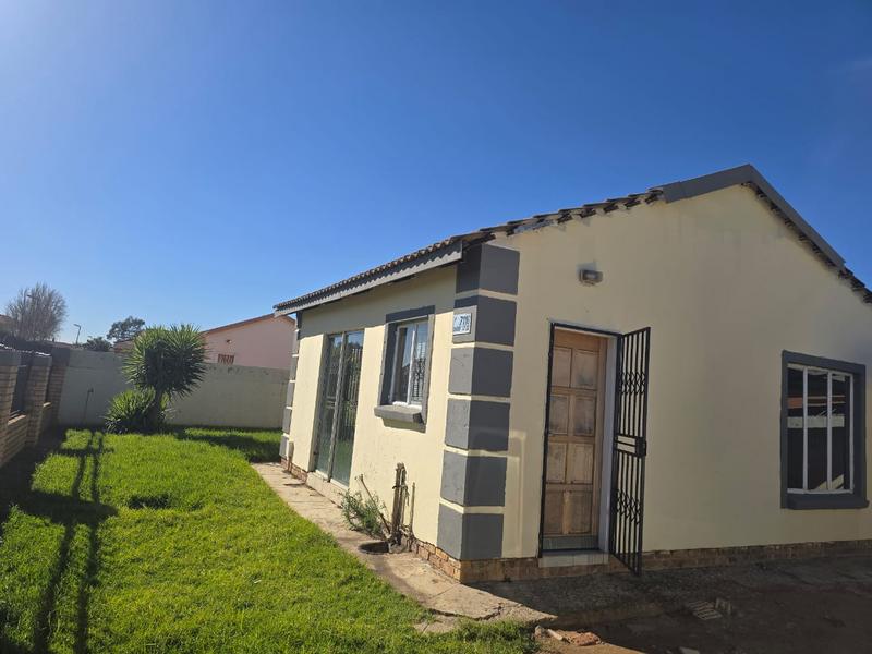 To Let 2 Bedroom Property for Rent in Windmill Park Gauteng