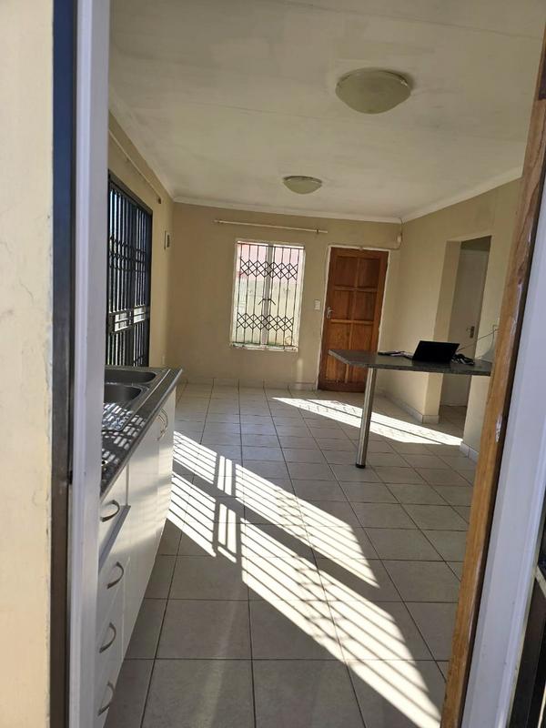 To Let 2 Bedroom Property for Rent in Windmill Park Gauteng