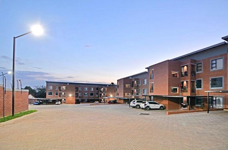 To Let 2 Bedroom Property for Rent in Witpoortjie Gauteng