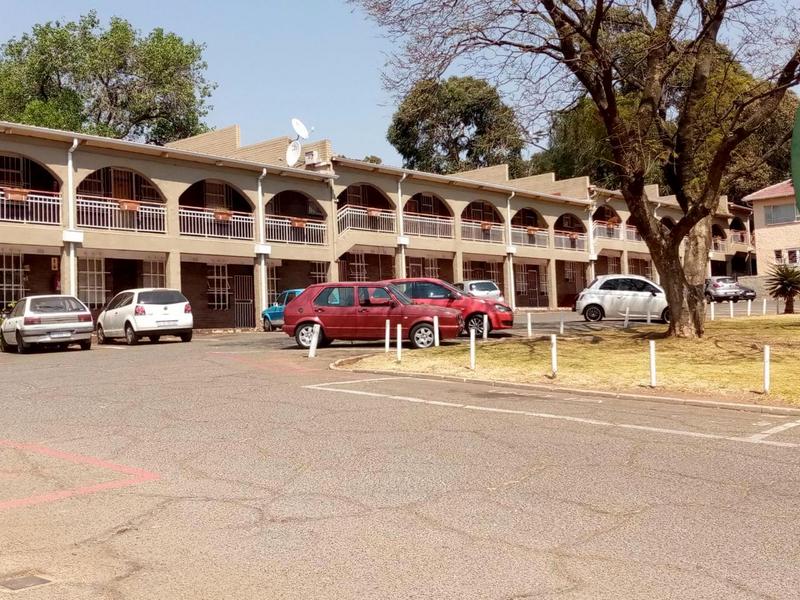 1 Bedroom Property for Sale in Albertville Gauteng