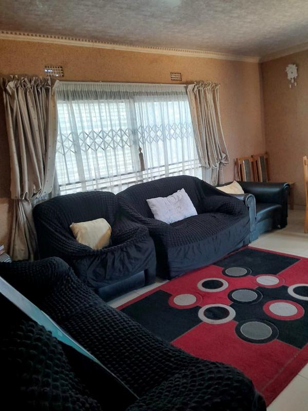 3 Bedroom Property for Sale in Bram Fischerville Gauteng