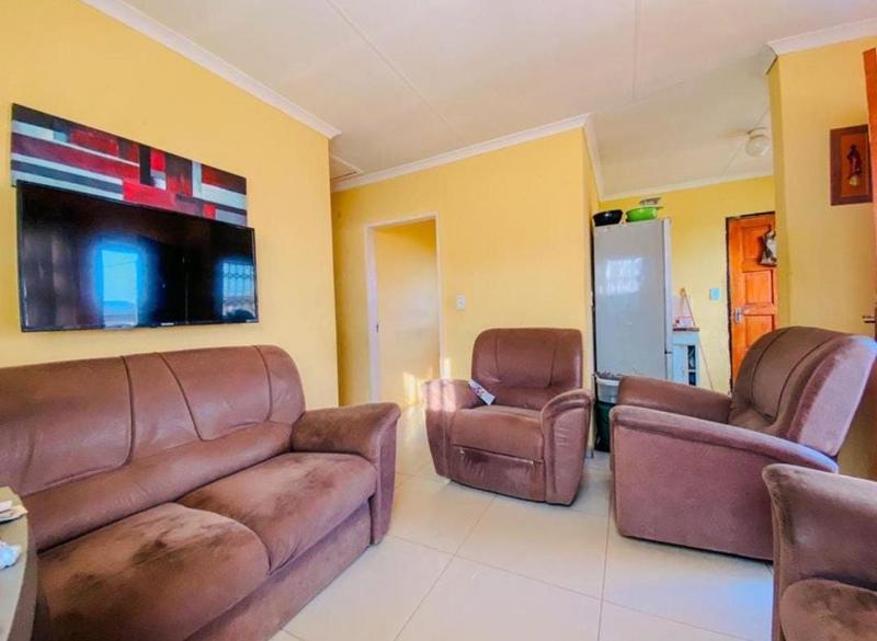 2 Bedroom Property for Sale in Bram Fischerville Gauteng