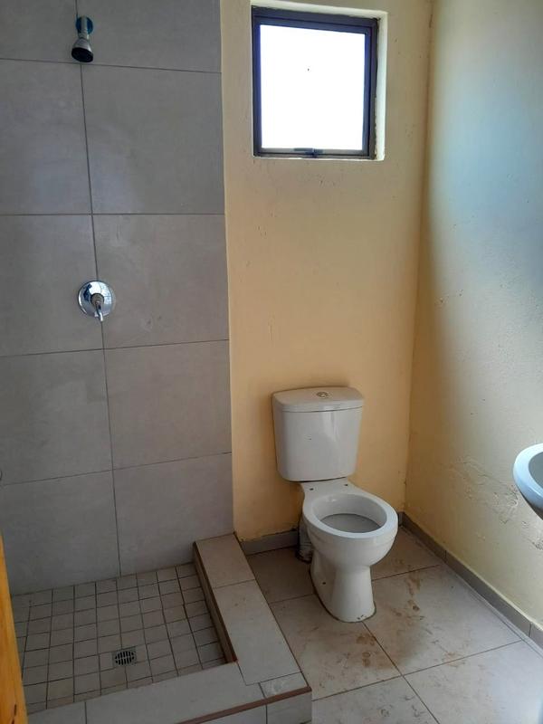 2 Bedroom Property for Sale in Bram Fischerville Gauteng