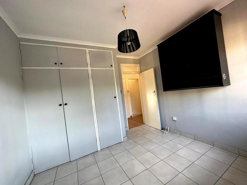 3 Bedroom Property for Sale in Breaunanda Gauteng