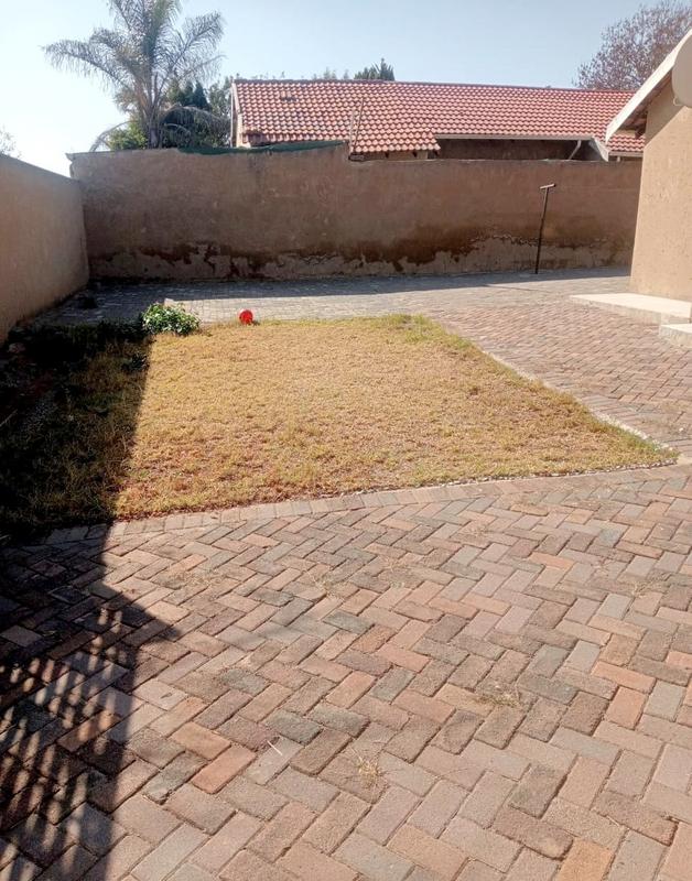 3 Bedroom Property for Sale in Cosmo City Gauteng