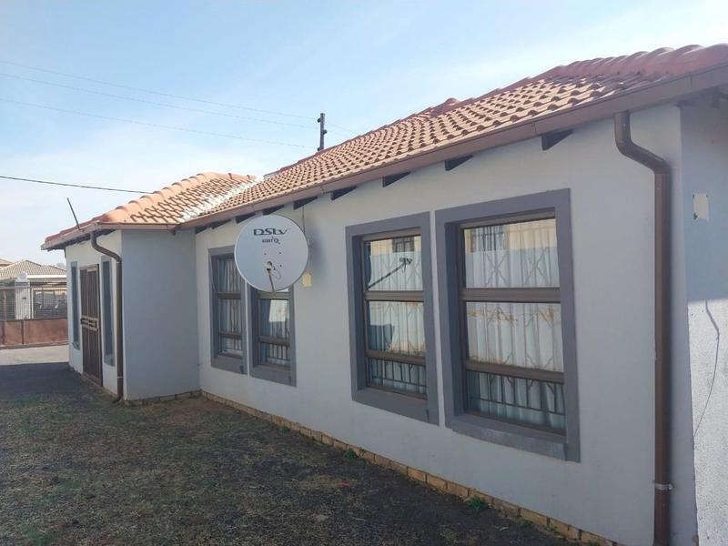 3 Bedroom Property for Sale in Cosmo City Gauteng