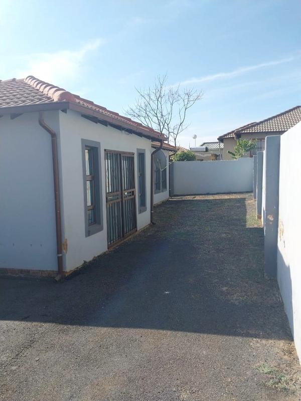 3 Bedroom Property for Sale in Cosmo City Gauteng