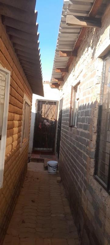 2 Bedroom Property for Sale in Cosmo City Gauteng