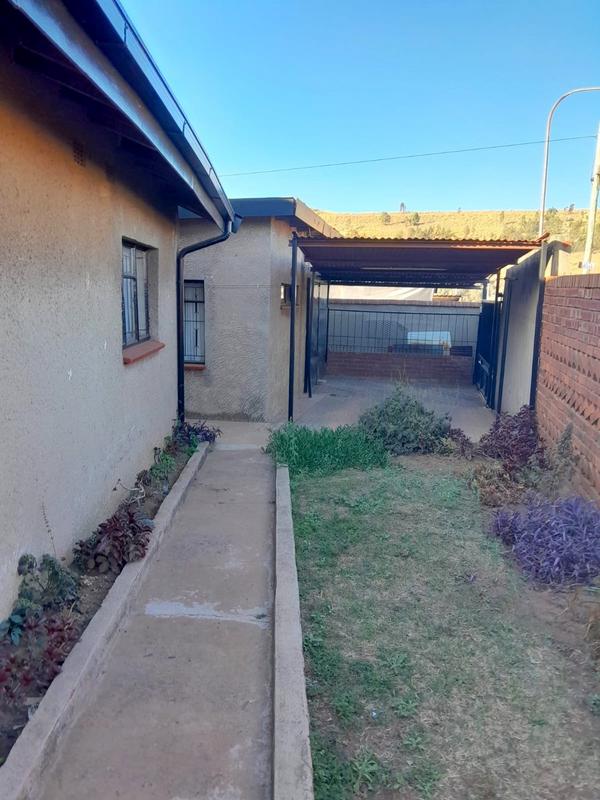 2 Bedroom Property for Sale in Diepkloof Gauteng