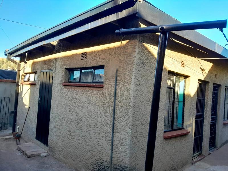 2 Bedroom Property for Sale in Diepkloof Gauteng