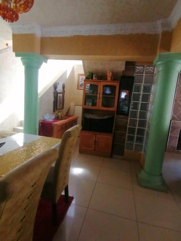 4 Bedroom Property for Sale in Dobsonville Gauteng