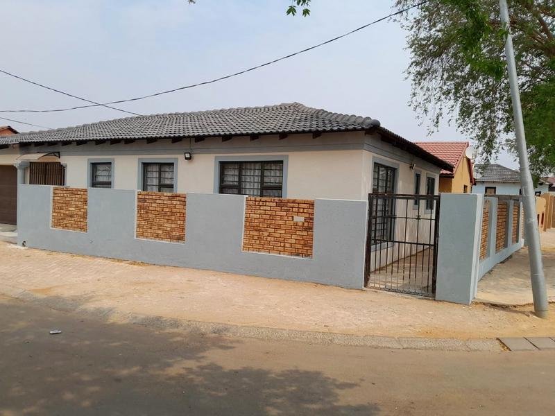 3 Bedroom Property for Sale in Doornkop Gauteng