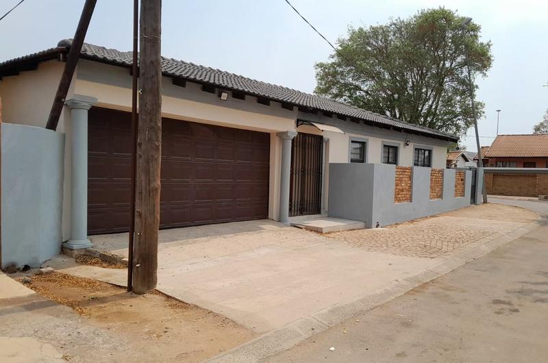 3 Bedroom Property for Sale in Doornkop Gauteng