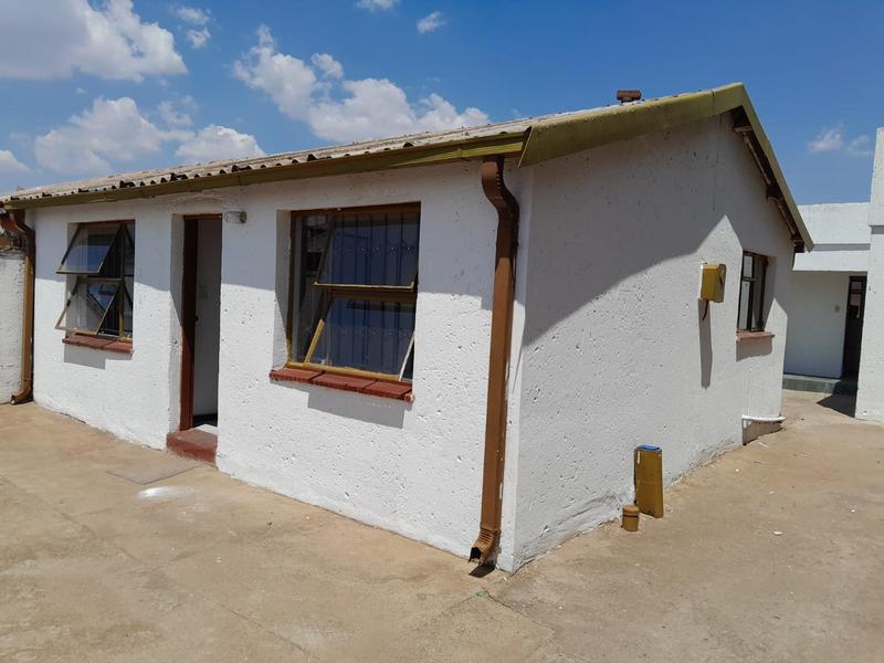 0 Bedroom Property for Sale in Emdeni Gauteng