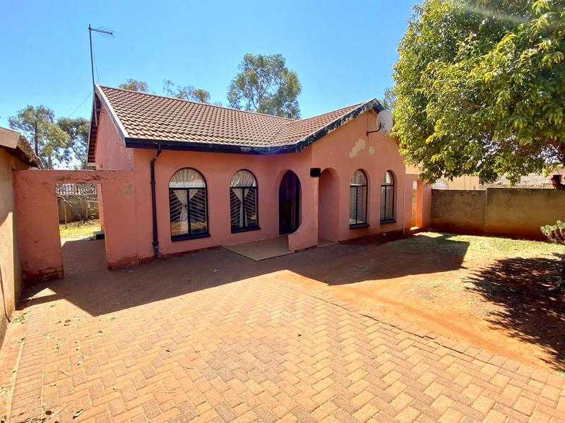 4 Bedroom Property for Sale in Ennerdale Gauteng