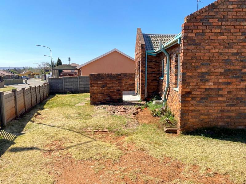 3 Bedroom Property for Sale in Ennerdale Gauteng