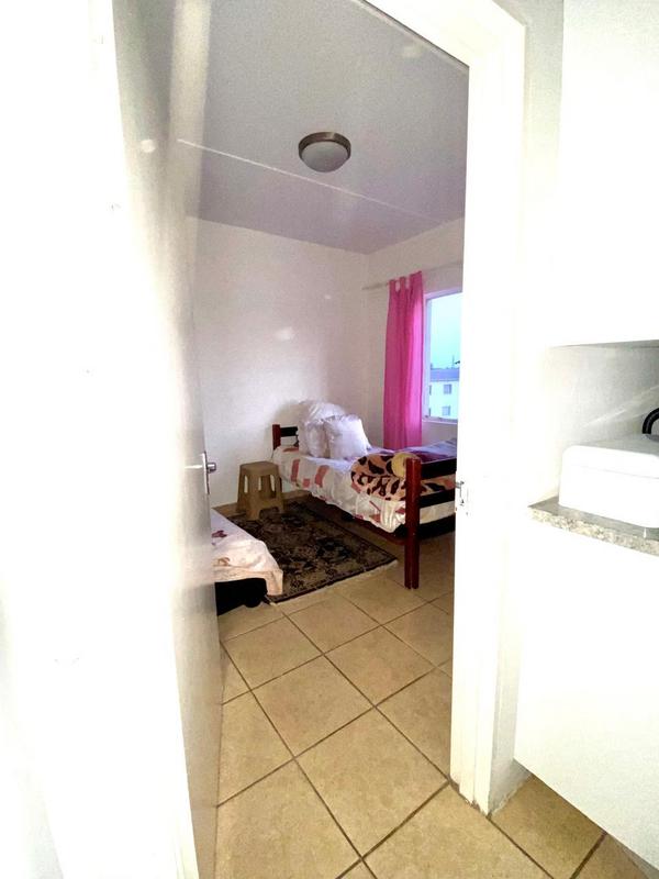 2 Bedroom Property for Sale in Fleurhof Gauteng