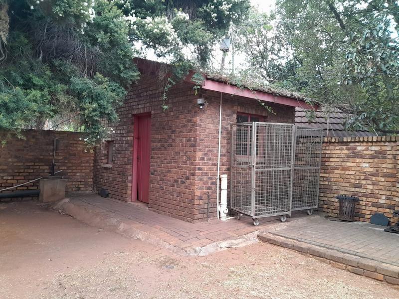 5 Bedroom Property for Sale in Florida Hills Gauteng