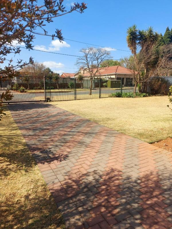 2 Bedroom Property for Sale in Horison Gauteng